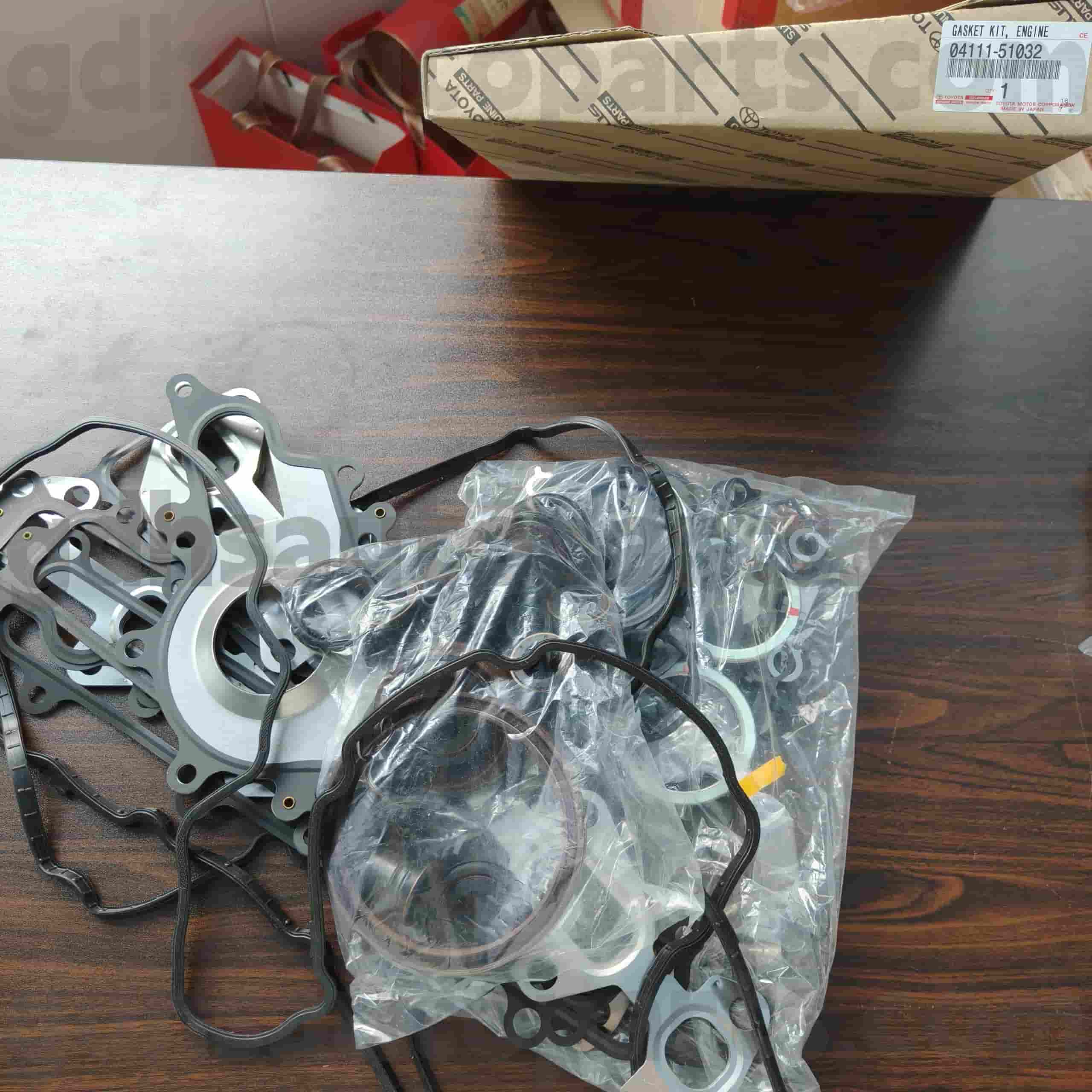 04111-51032 Toyota Echte onderdelen Motor Revisie Kit voor Land Cruiser