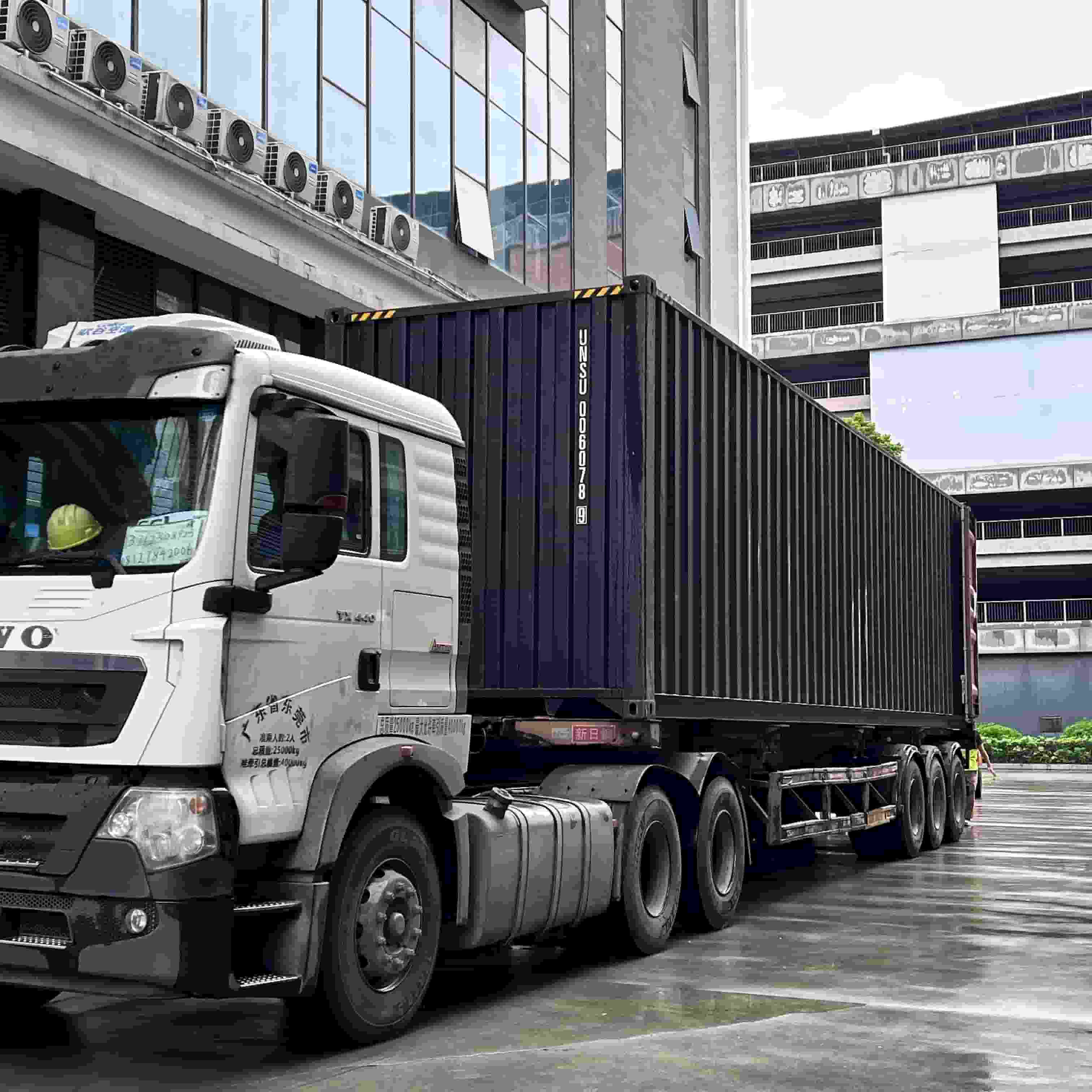 Hengsheng Auto -onderdelen voltooien met succes de exportcontainerbelastingstaak