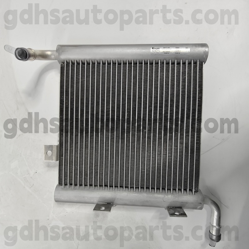 607176 Nissens Radiator -assemblage voor Range Rover Velar OE NR. LR140296