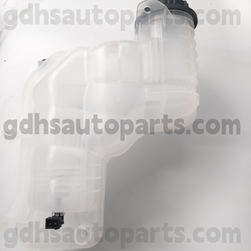 996242 NISSENS COOLANT RESERVOIR VOOR RANTIE ROVER OE NR. LR023080